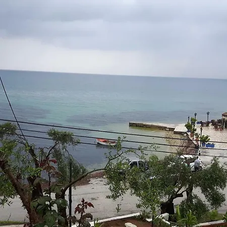 George's Sea View Apartament *