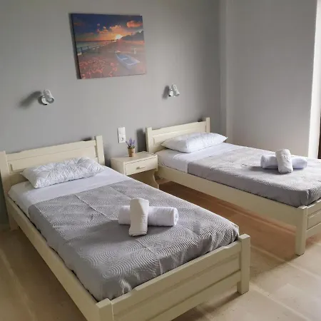 Apartament George's Sea View Mesongí